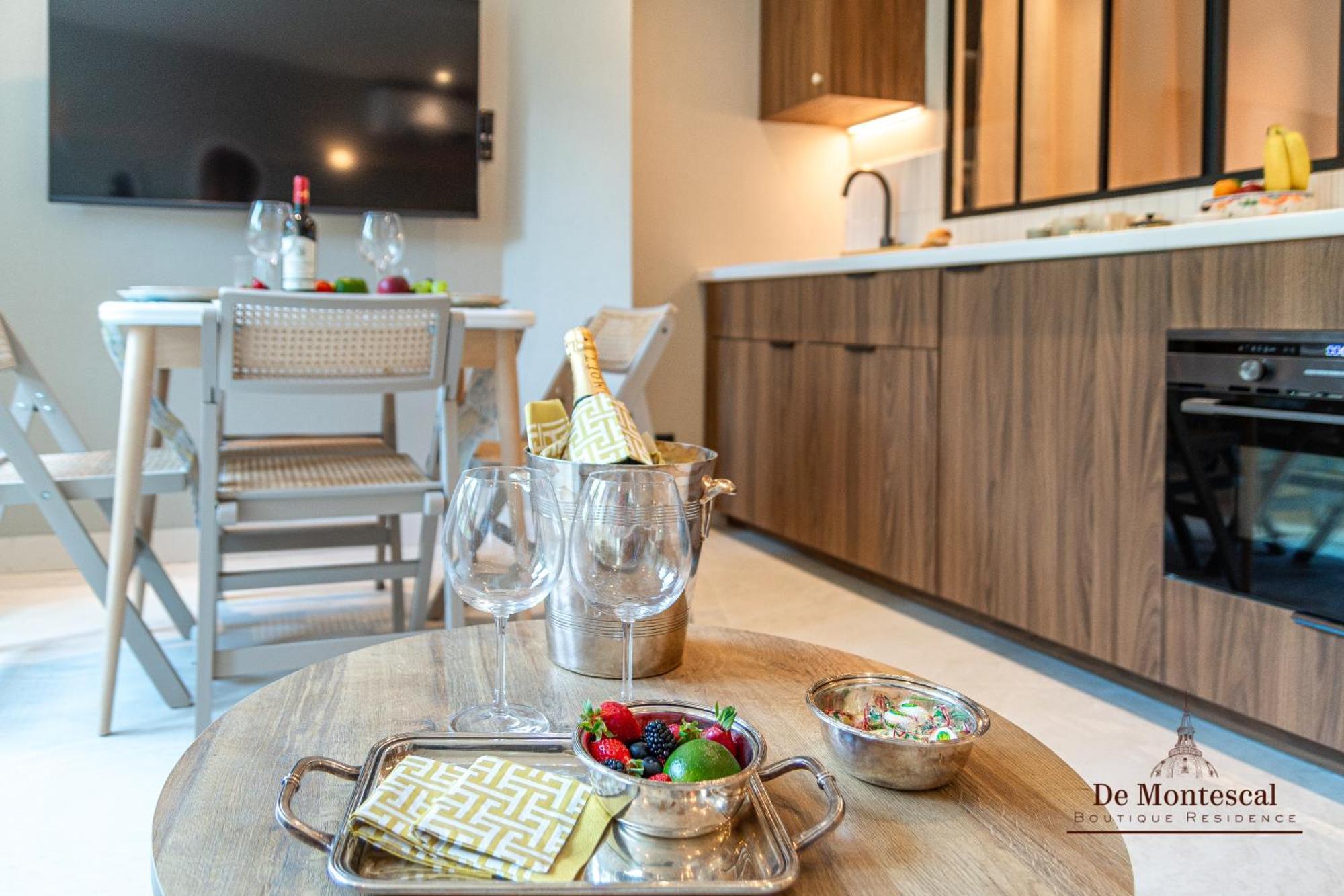 De Montescal Montparnasse Ac Appartment In A Prime Location 22 -36M2 Paris Exteriör bild